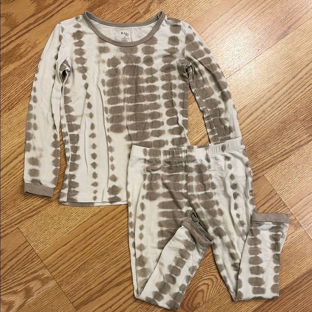 Kyte Baby Pajamas, Size 3T, Tie-Dye Long Sleeve Neutral Taupe